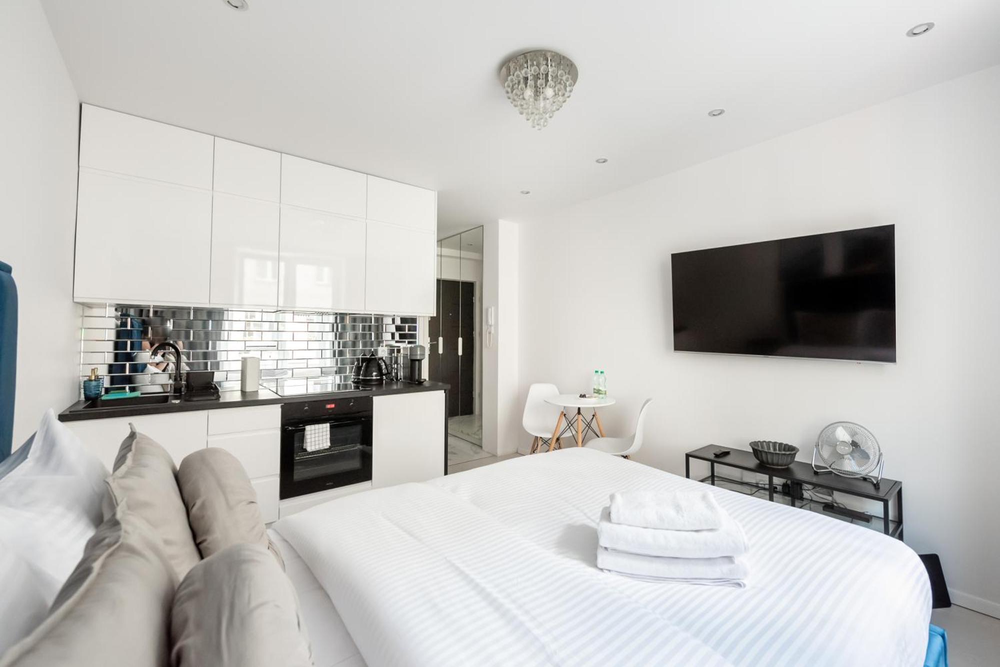 Plac Politechniki Cosy Studio Warsaw Ngoại thất bức ảnh